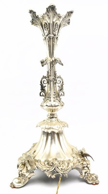 Lot 129 - VICTORIAN 19TH CENTURY SILVER PLATED SIDE TABLE LAMP WITH FOLIATE COLUMN