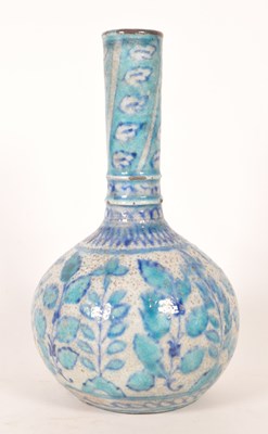 Lot 86 - 19TH CENTURY MULTAN MIDDLE EASTERN POTTERY VASE