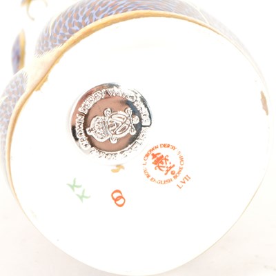 Lot 96 - ROYAL CROWN DERBY - 1994 FINE BONE CHINA KOALA PAPERWEIGHT FIGURE