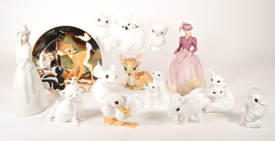 Lot 97 - COLLECTION OF LATE 20TH CENTURY PORCELAIN AND CHINA FIGURES