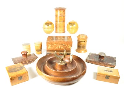 Lot 322 - COLLECTION OF 19TH / 20TH CENTURY WOODEN BOXES AND TREENWARE