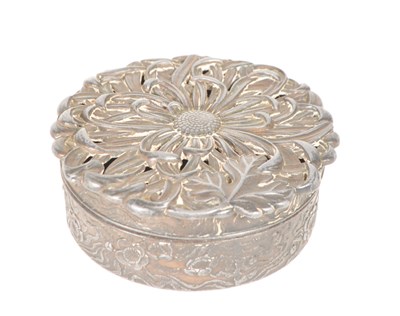 Lot 331 - 20TH CENTURY JAPANESE WHITE METAL ON COPPER CHRYSANTHEMUM LIDDED POT