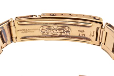 Lot 40 - 14CT GOLD ROLEX OYSTER PERPETUAL DATE 1500 WRISTWATCH