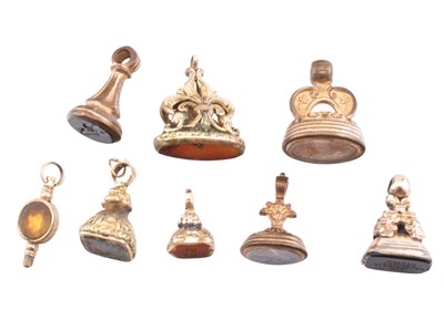 Lot 89 - COLLECTION OF ANTIQUE SEAL FOBS