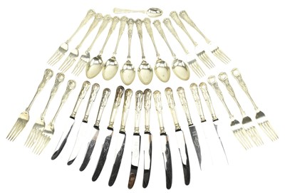 Lot 59 - SET OF 20TH CENTURY HALLMARKED SILVER KINGS PATTERN CUTLERY SET