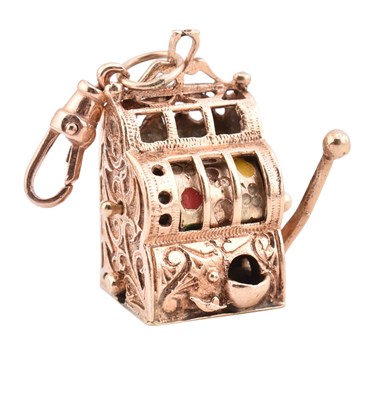 Lot 1 - NOVELTY HALLMARKED 9CT GOLD ONE-ARMED BANDIT GAME MACHINE CHARM