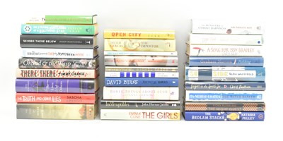 Lot 89 - SIGNED MODERN FIRST EDITIONS. LARGE COLLECTION OF SIGNED LITERARY FICTION TITLES