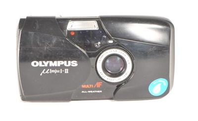 Lot 349 - OLYMPUS - 1990S MJU II 35MM COMPACT CAMERA