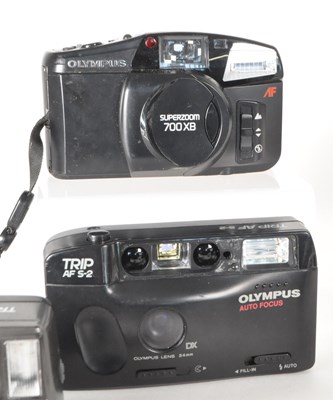 Lot 365 - OLYMPUS - COLLECTION OF 35MM COMPACT CAMERAS