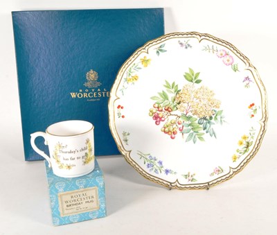 Lot 127 - ROYAL WORCESTER - MID CENTURY MUG & PLATE