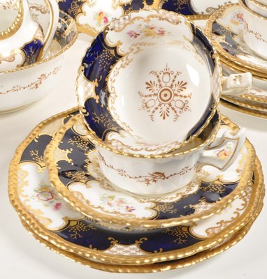 Lot 144 - COALPORT ENGLISH PORCELAIN TEA SERVICE