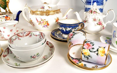 Lot 183 - COLLECTION OF VINTAGE BRITISH CERAMICS