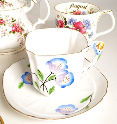 Lot 183 - COLLECTION OF VINTAGE BRITISH CERAMICS