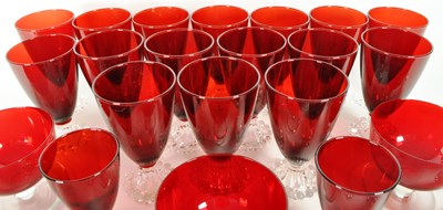 Lot 180 - ANCHOR HOCKING - LARGE MIXED COLLECTION OF BOOPIE GLASSWARE