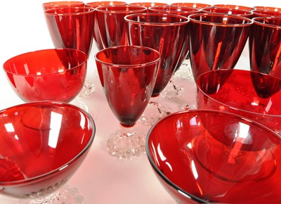Lot 180 - ANCHOR HOCKING - LARGE MIXED COLLECTION OF BOOPIE GLASSWARE