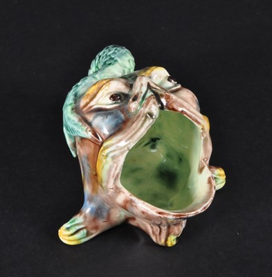 Lot 191 - MAJOLICA 19TH CENTURY FISH SPOON WARMER