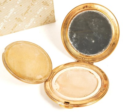 Lot 194 - COMPACTS OF CHARACTER BY KIGU - BRASS VINTAGE ATLAS COMPACT