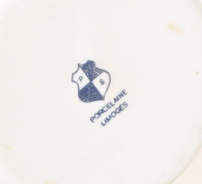 Lot 192 - LIMOGES FRENCH PORCELAIN - 20TH CENTURY STEM BUD VASE