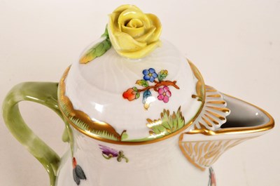 Lot 193 - HEREND, HUNGARY - VINTAGE 20TH CENTURY LIDDED JUG W/ SAUCERS