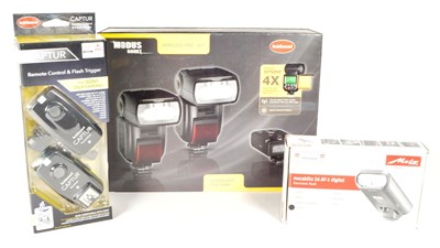 Lot 451 - COLLECTION OF DIGITAL CAMERA FLASH EQUIPMENT