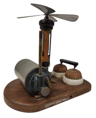 Lot 79 - 1930S THERMOELECTRIC DEMONSTRATION APPARATUS