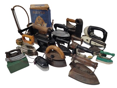 Lot 113 - COLLECTION OF EARLY 20TH - MID CENTURY IRONS