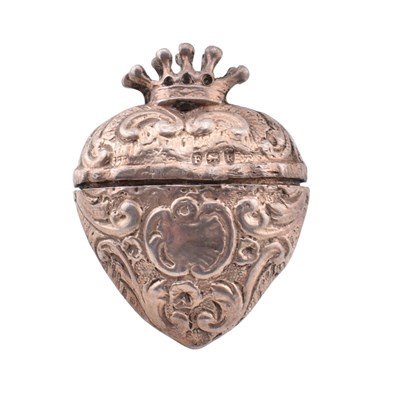 Lot 88 - 19TH CENTURY HEART VINAIGRETTE PENDANT