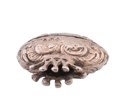 Lot 88 - 19TH CENTURY HEART VINAIGRETTE PENDANT