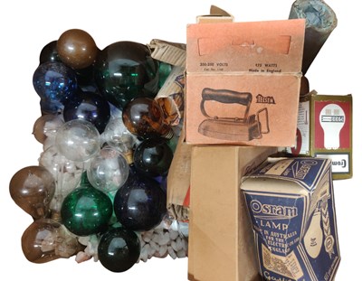 Lot 136 - COLLECTION OF VINTAGE COLOURED LIGHT BULBS / LAMPS