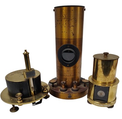 Lot 154 - COLLECTION OF LATE 19TH EARLY 20TH CENTURY BRASS GALVONOMETER, VOLTMETERS TEST APPARATUS