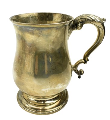 Lot 14 - 19TH CENTURY VICTORIAN HALLMARKED SILVER TANKARD