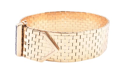 Lot 71 - HALLMARKED 9CT GOLD & SAPPHIRE ART DECO STYLE BELT BRACELET