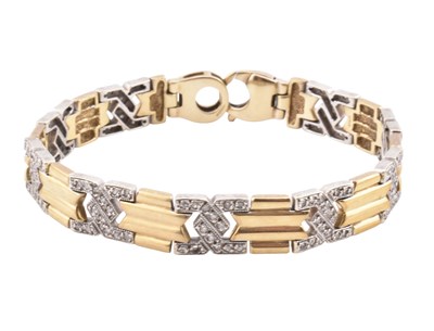 Lot 345 - HALLMARKED 9CT GOLD & DIAMOND BI-COLOUR BRACELET