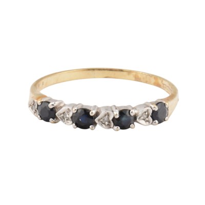 Lot 358 - HALLMARKED 9CT GOLD SAPPHIRE AND DIAMOND RING