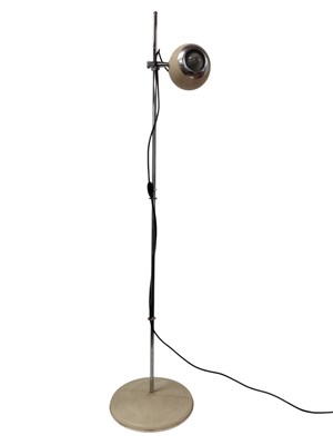 Lot 218 - VINTAGE 1960S / 70S GUZZI MANNER 'BALL' STANDARD LAMP