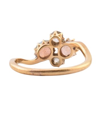 Lot 38 - EDWARDIAN HALLMARKED 18CT GOLD OPAL & DIAMOND CROSSOVER RING
