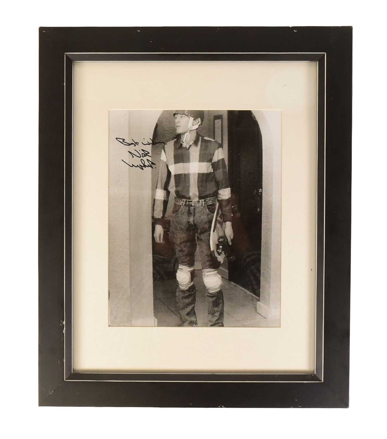 Lot 132 - ONLY FOOLS & HORSES - NICHOLAS LYDHURST SIGNED 8X10" PHOTO