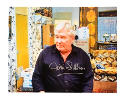 Lot 188 - ONLY FOOLS & HORSES - CREATOR JOHN SULLIVAN - SIGNED 8X10" PHOTOGRAPH