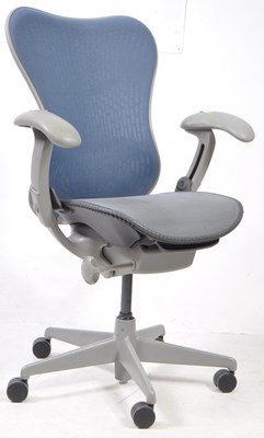Lot 601 - HERMAN MILLER - CONTEMPORARY AERON SWIVEL CHAIR