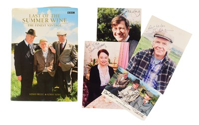 Lot 21 - LAST OF THE SUMMER WINE (BBC SITCOM) - CAST SIGNED BOOK + PHOTOGRAPHS