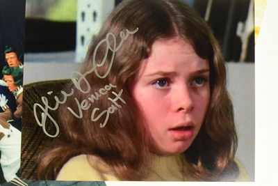 Lot 118 - WILLY WONKA & THE CHOCOLATE FACTORY (1971) - COLLECTION OF AUTOGRAPHS