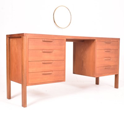 Lot 383 - GORDON RUSSELL (BELIEVED) - MID CENTURY DRESSING TABLE