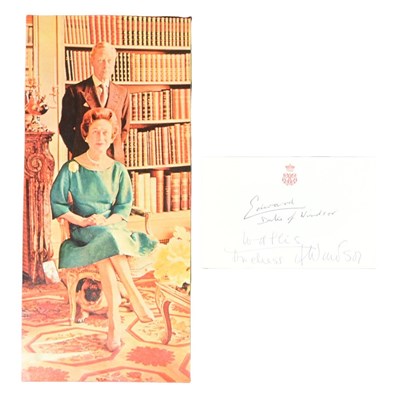 Lot 196 - ROYALTY: EDWARD & WALLIS SIMPSON - AUTOGRAPHS ON CARD