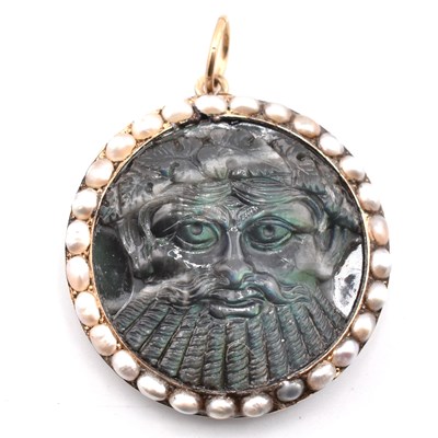Lot 16 - CARVED LABRADORITE & PEARL NECKLACE PENDANT
