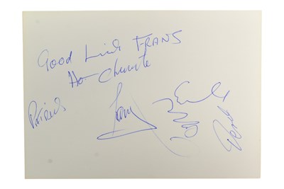 Lot 197 - MUSIC - HOT CHOCOLATE (BAND) - AUTOGRAPHED ON WHITE CARD