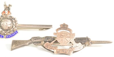Lot 311 - COLLECTION OF BRITISH & FRENCH MILITARIA