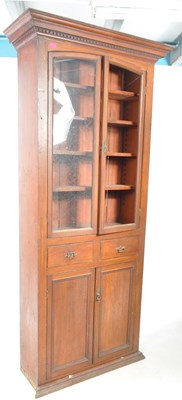 Lot 751 - EARLY 20TH CENTURY MAHOGANY SLIM TALL BOOKCASE