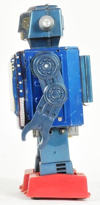 Lot 572 - TINPLATE TOYS - VINTAGE JAPANESE HORIKAWA VIDEO ROBOT