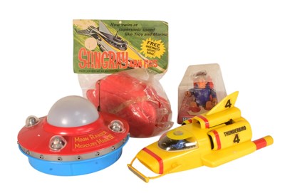 Lot 762 - RETRO TOYS - INC GERRY ANDERSON - THUNDERBIRDS & STINGRAY