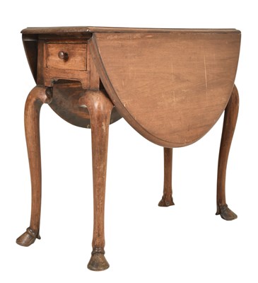 Lot 366 - 19TH CENTURY MAHOGANY HOOF FOOT DROP LEAF TABLE